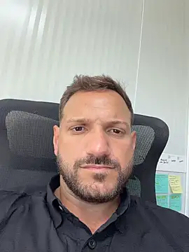 Snapshot of JonJ0 chatting on February 16, 2026, 5:55 pm JonJ0 online show from February 16, 2026, 5:55 pm