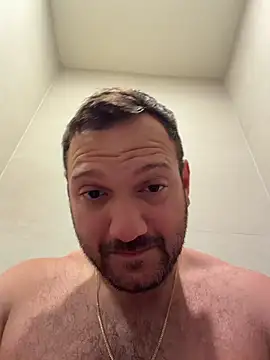 Snapshot of JonJ0 chatting on January 19, 2026, 9:24 am JonJ0 online show from January 19, 2026, 9:24 am