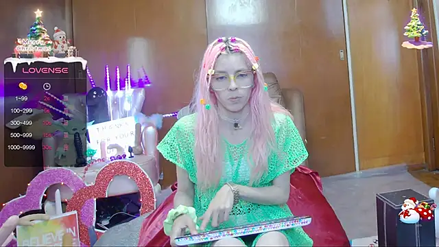 Snapshot of Skinygirl chatting on January 30, 2025, 1:11 am Skinygirl online show from January 30, 2025, 1:11 am