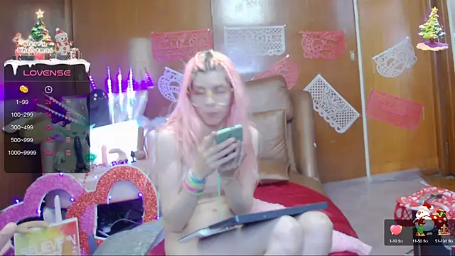 Snapshot of Skinygirl chatting on February 5, 2025, 3:23 am Skinygirl online show from February 5, 2025, 3:23 am