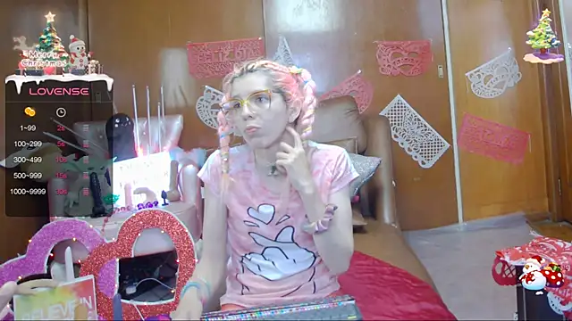 Snapshot of Skinygirl chatting on February 6, 2025, 3:16 am Skinygirl online show from February 6, 2025, 3:16 am