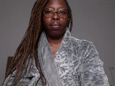 MadamIndigo online show from January 5, 2025, 3:11 am