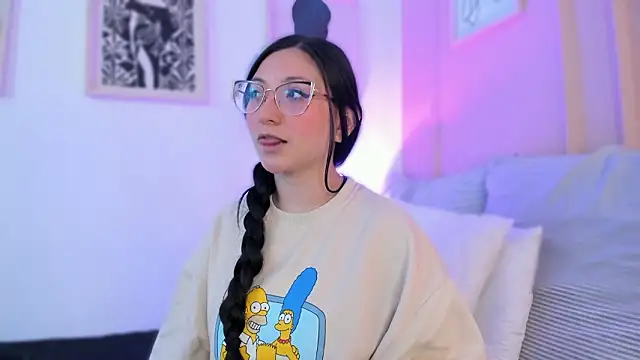 lucy neil online show from February 25, 2026, 2:34 am