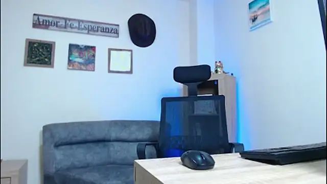 cowboyht online show from March 28, 2026, 3:18 am