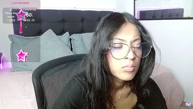 vaness weet online show from March 15, 2026, 8:27 pm