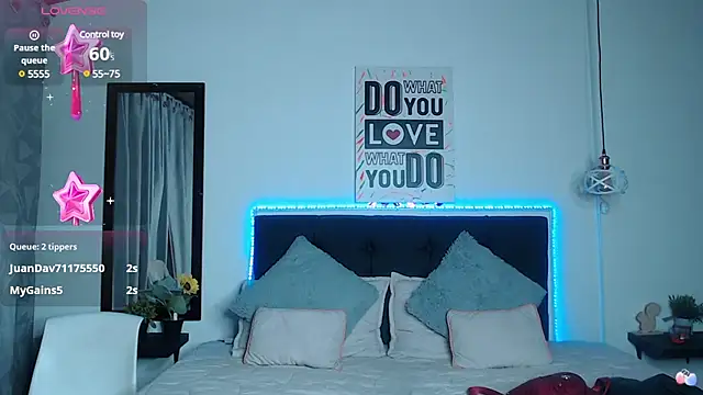 vaness weet online show from March 12, 2025, 2:41 am