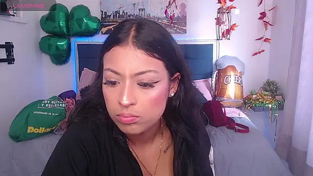 vaness weet online show from March 17, 2025, 8:30 pm