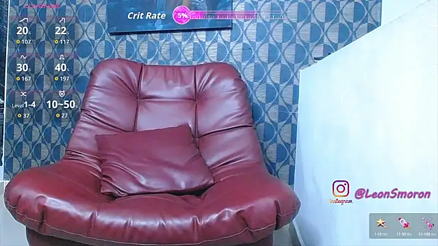 Snapshot of Leonsmoron chatting on June 20, 2026, 11:32 pm Leonsmoron online show from June 20, 2026, 11:32 pm