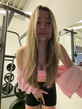 barbiehumpxxx online show from July 22, 2026, 11:40 pm