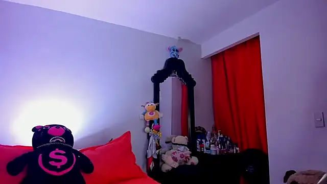 Snapshot of sweet_evill_ chatting on October 30, 2025, 11:34 pm sweet evill  online show from October 30, 2025, 11:34 pm