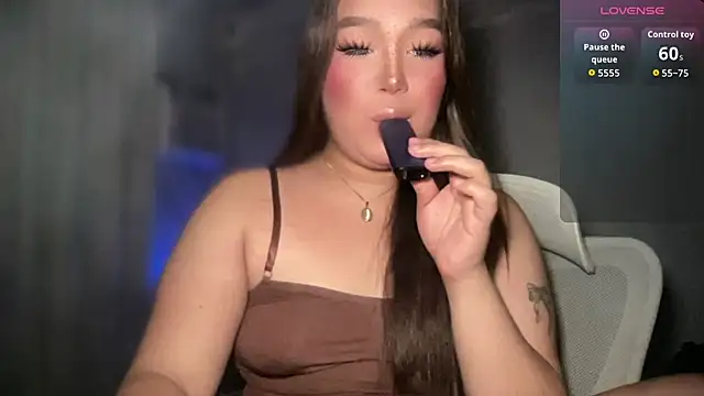 MissCataleyaxxx online show from May 24, 2026, 1:38 am