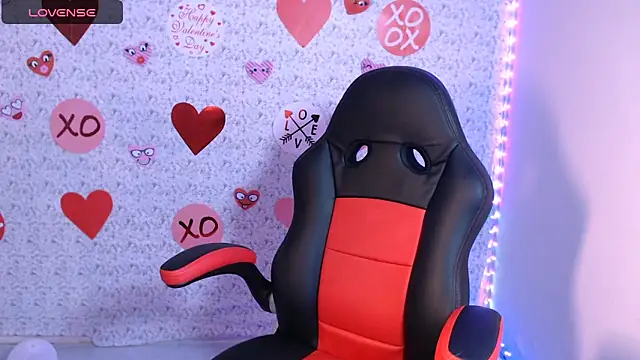 Snapshot of caylinhot7 chatting on March 3, 2026, 4:52 am caylinhot7 online show from March 3, 2026, 4:52 am