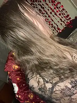 Var Kiss online show from February 21, 2026, 1:57 pm