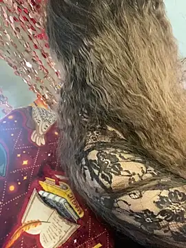 Var Kiss online show from April 11, 2026, 7:45 am