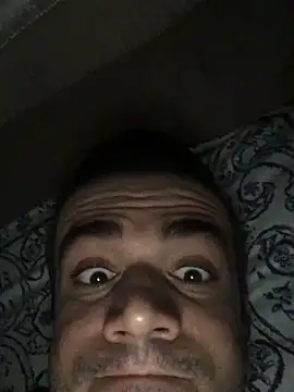 boyygirlls online show from December 21, 2024, 9:23 am