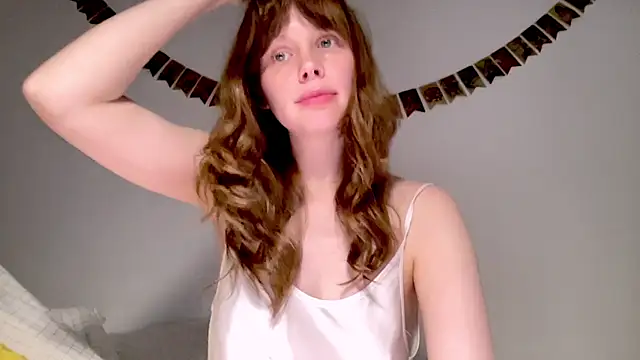 Nikki Mimimi online show from December 18, 2025, 10:08 am