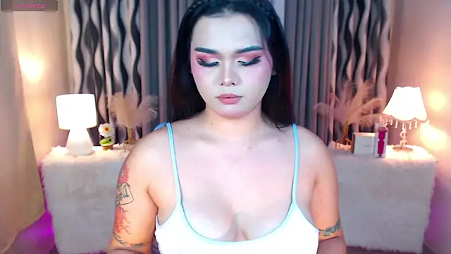 Ella Fantasiax online show from November 10, 2025, 4:23 pm