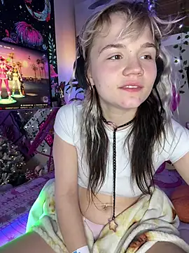 Cutiepiespanks online show from December 14, 2025, 10:10 am