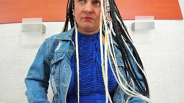 allice green online show from October 20, 2025, 2:46 am