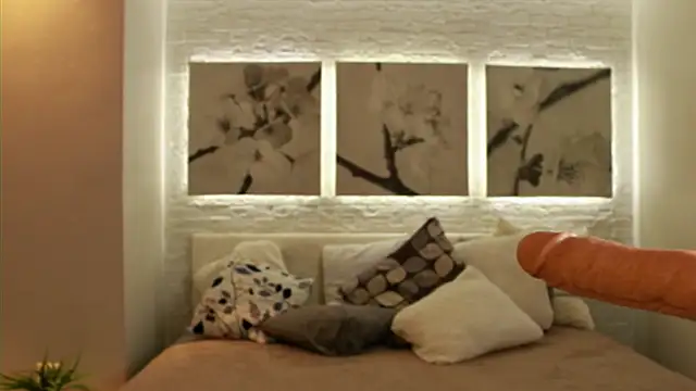 Betty June online show from March 7, 2025, 3:19 am