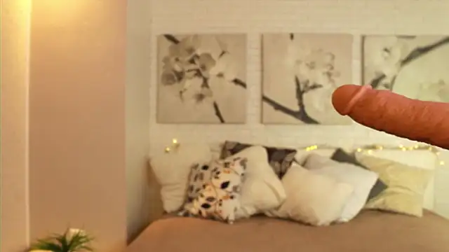 Betty June online show from March 3, 2025, 12:12 am