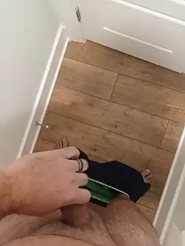 Snapshot of Mark_Dad chatting on January 10, 2026, 12:33 pm Mark Dad online show from January 10, 2026, 12:33 pm