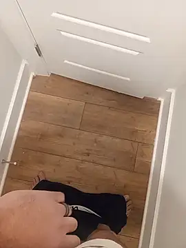 Snapshot of Mark_Dad chatting on February 28, 2026, 12:05 pm Mark Dad online show from February 28, 2026, 12:05 pm