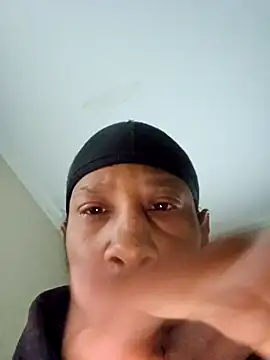 Vybezmaster online show from November 13, 2025, 8:13 pm