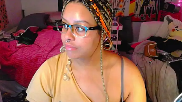 Snapshot of N1NT3NDH03 chatting on March 5, 2026, 3:36 am N1NT3NDH03 online show from March 5, 2026, 3:36 am