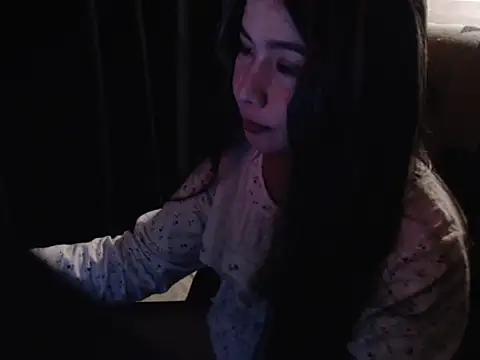Snapshot of Urbabygirl_jenny chatting on May 20, 2026, 12:02 pm Urbabygirl jenny online show from May 20, 2026, 12:02 pm