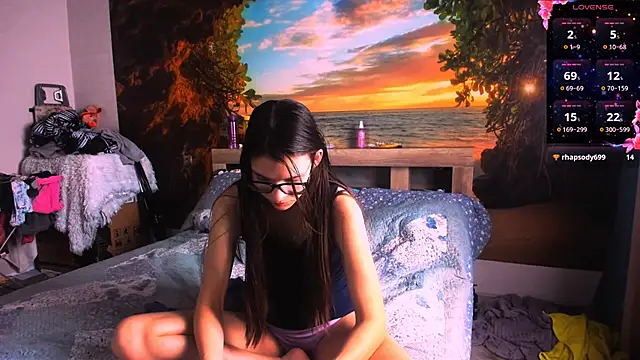 Snapshot of MollyLollipop chatting on March 14, 2025, 7:26 am MollyLollipop online show from March 14, 2025, 7:26 am