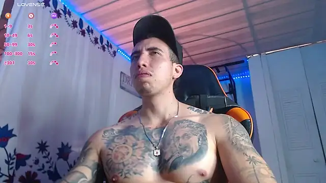 Snapshot of Adam_Hudsond chatting on February 21, 2026, 1:35 pm Adam Hudsond online show from February 21, 2026, 1:35 pm