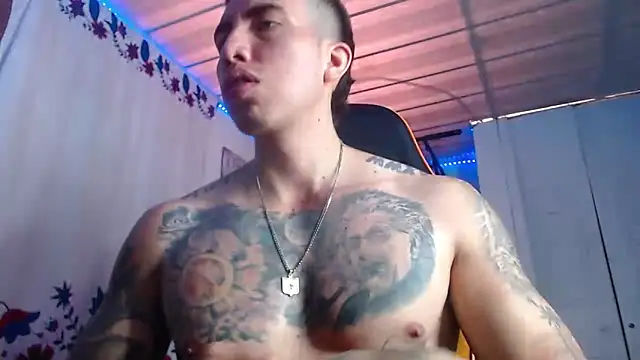 Snapshot of Adam_Hudsond chatting on February 8, 2026, 3:21 pm Adam Hudsond online show from February 8, 2026, 3:21 pm