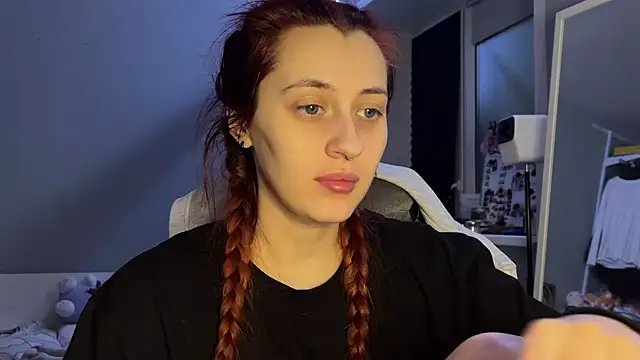 Uniarten online show from January 11, 2026, 8:16 pm