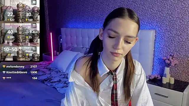 Snapshot of SophieCatty chatting on February 23, 2025, 7:11 am SophieCatty online show from February 23, 2025, 7:11 am