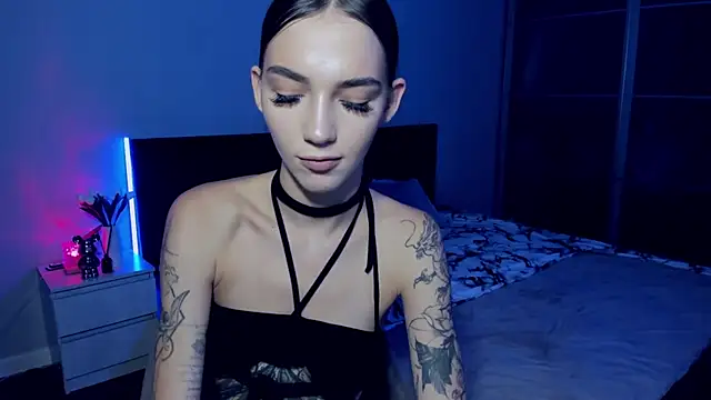 Snapshot of SophieCatty chatting on September 24, 2025, 4:13 pm SophieCatty online show from September 24, 2025, 4:13 pm