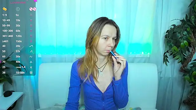 Snapshot of Bell_a_mi_ chatting on October 8, 2025, 8:16 am Bell a mi online show from October 8, 2025, 8:16 am