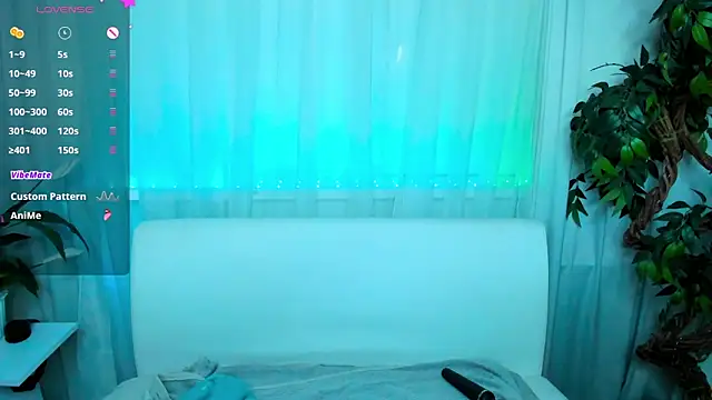 Snapshot of Bell_a_mi_ chatting on October 10, 2025, 8:48 am Bell a mi online show from October 10, 2025, 8:48 am