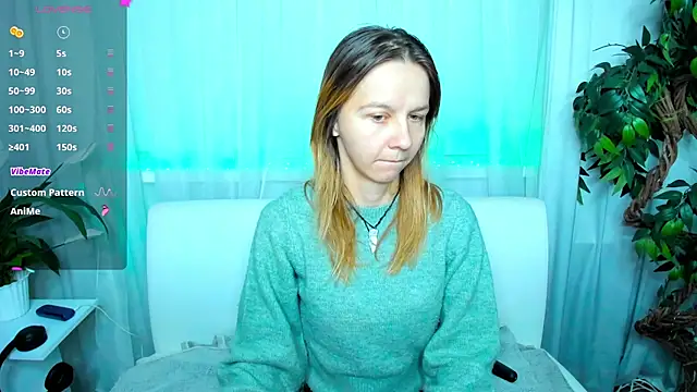 Snapshot of Bell_a_mi_ chatting on October 11, 2025, 9:21 am Bell a mi online show from October 11, 2025, 9:21 am