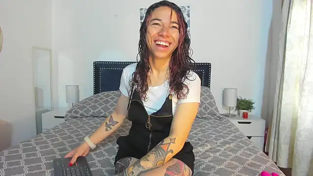 ZulyMichels online show from March 20, 2026, 12:17 pm