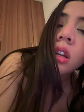 marcimaa online show from December 21, 2024, 5:36 am