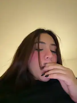 marcimaa online show from February 28, 2025, 5:37 am