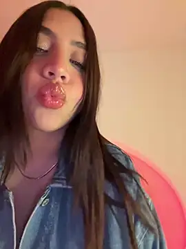 marcimaa online show from December 20, 2024, 1:25 am