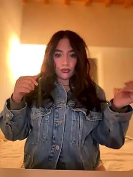 marcimaa online show from October 30, 2025, 11:56 pm