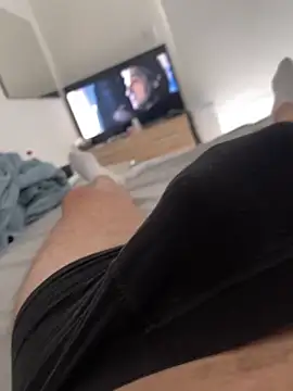 Krasavzi online show from October 9, 2025, 2:50 pm