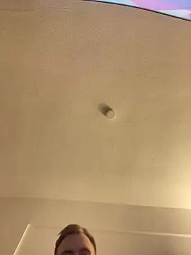 Maxmusterman20023 online show from September 21, 2025, 2:06 am