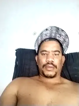 Snapshot of Purplejuice777 chatting on February 5, 2026, 8:54 am Purplejuice777 online show from February 5, 2026, 8:54 am