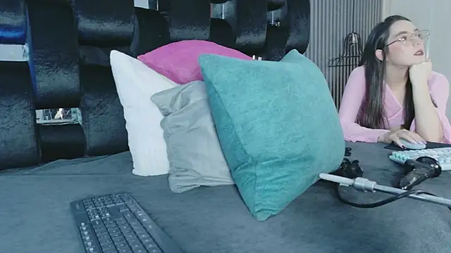 levana1 online show from March 24, 2026, 2:00 am