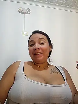 LizzRouse online show from March 29, 2026, 10:50 am