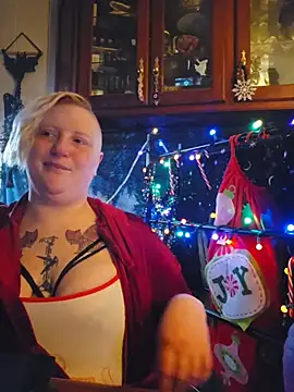 buxombosums online show from December 22, 2025, 2:44 am